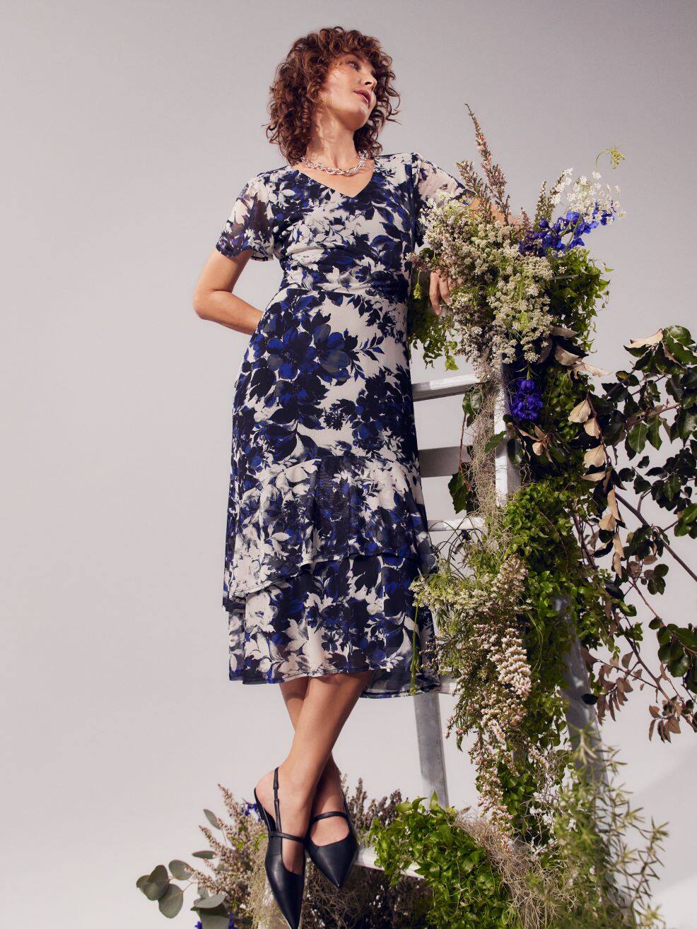 Mix-and-Match Dresses for Every Scene 