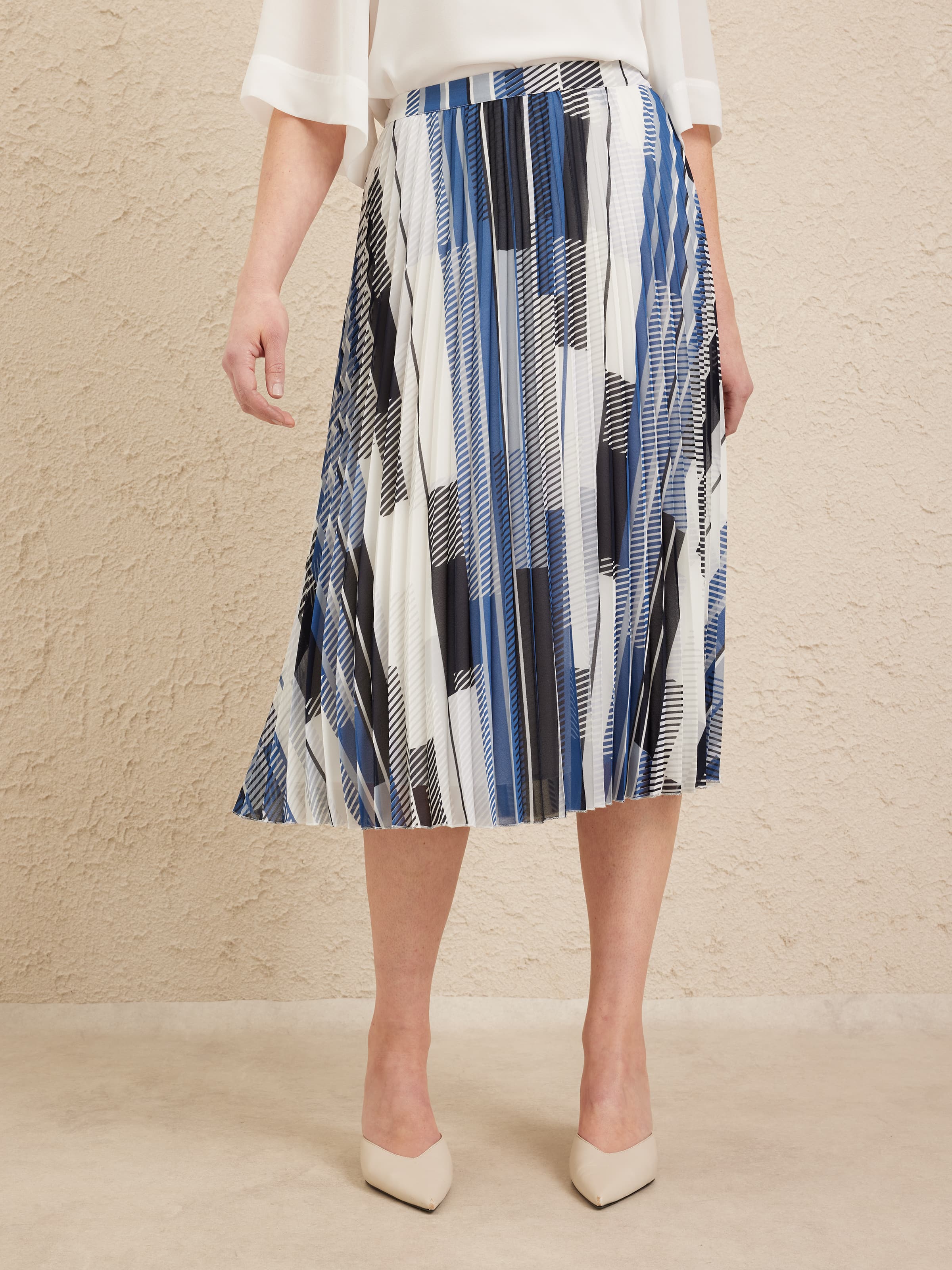 Chiffon Print Pleat Midi Skirt