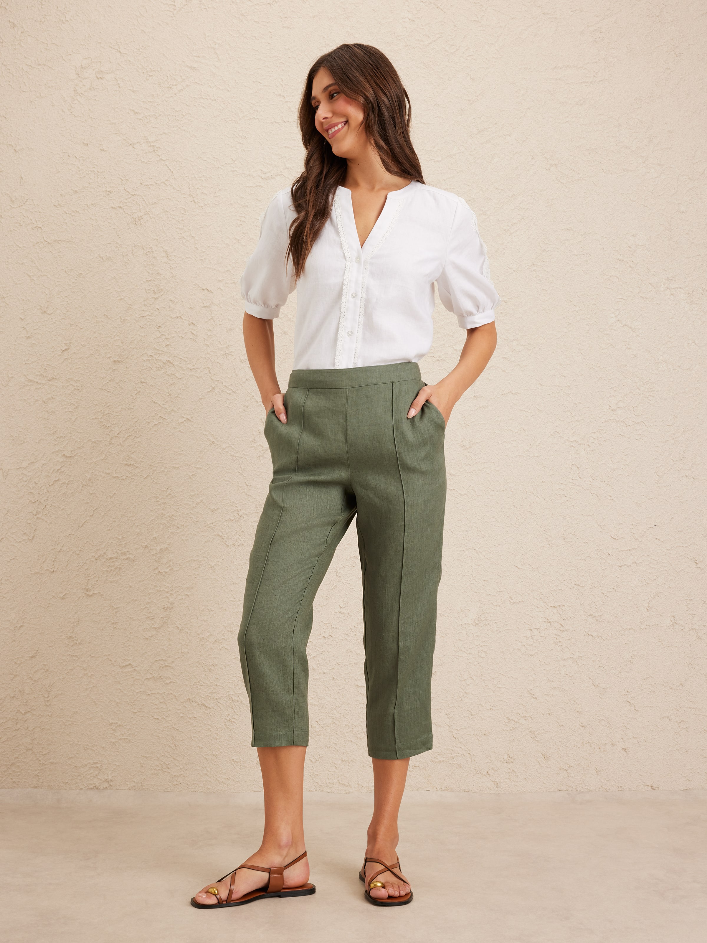 Linen Pull On Cropped Pant