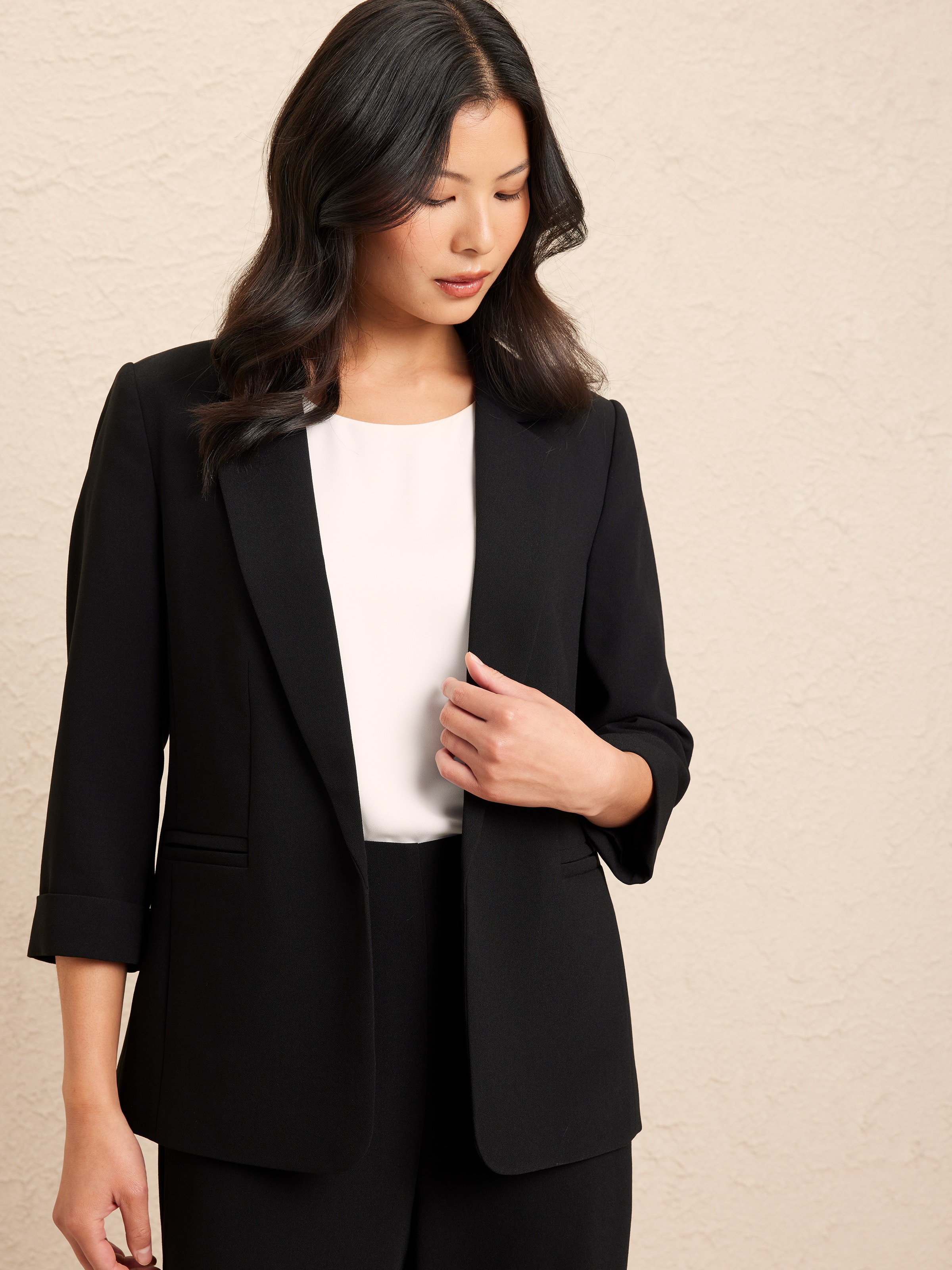 Relaxed Crepe Blazer