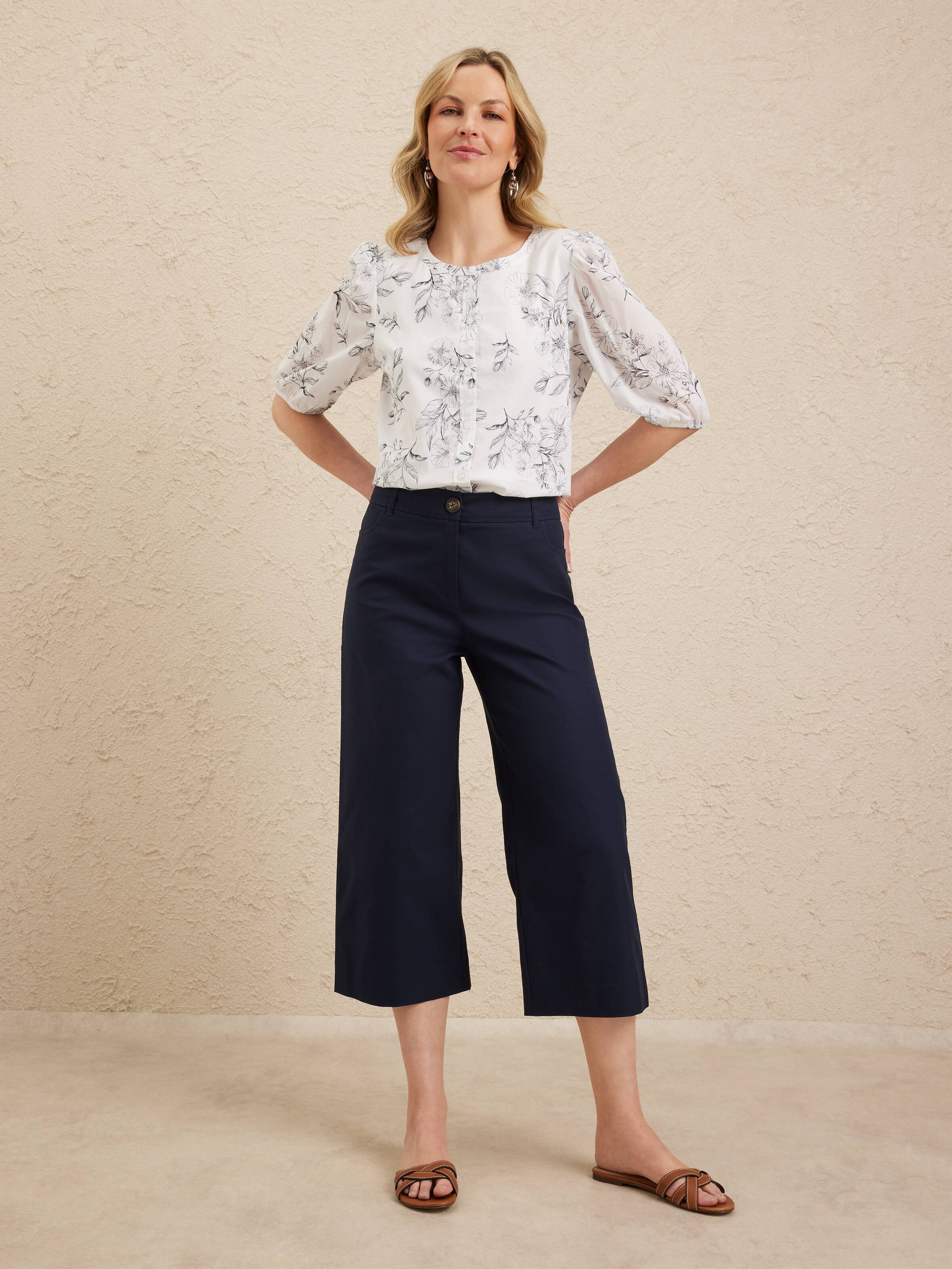Oxford Wide Leg Crop Pant