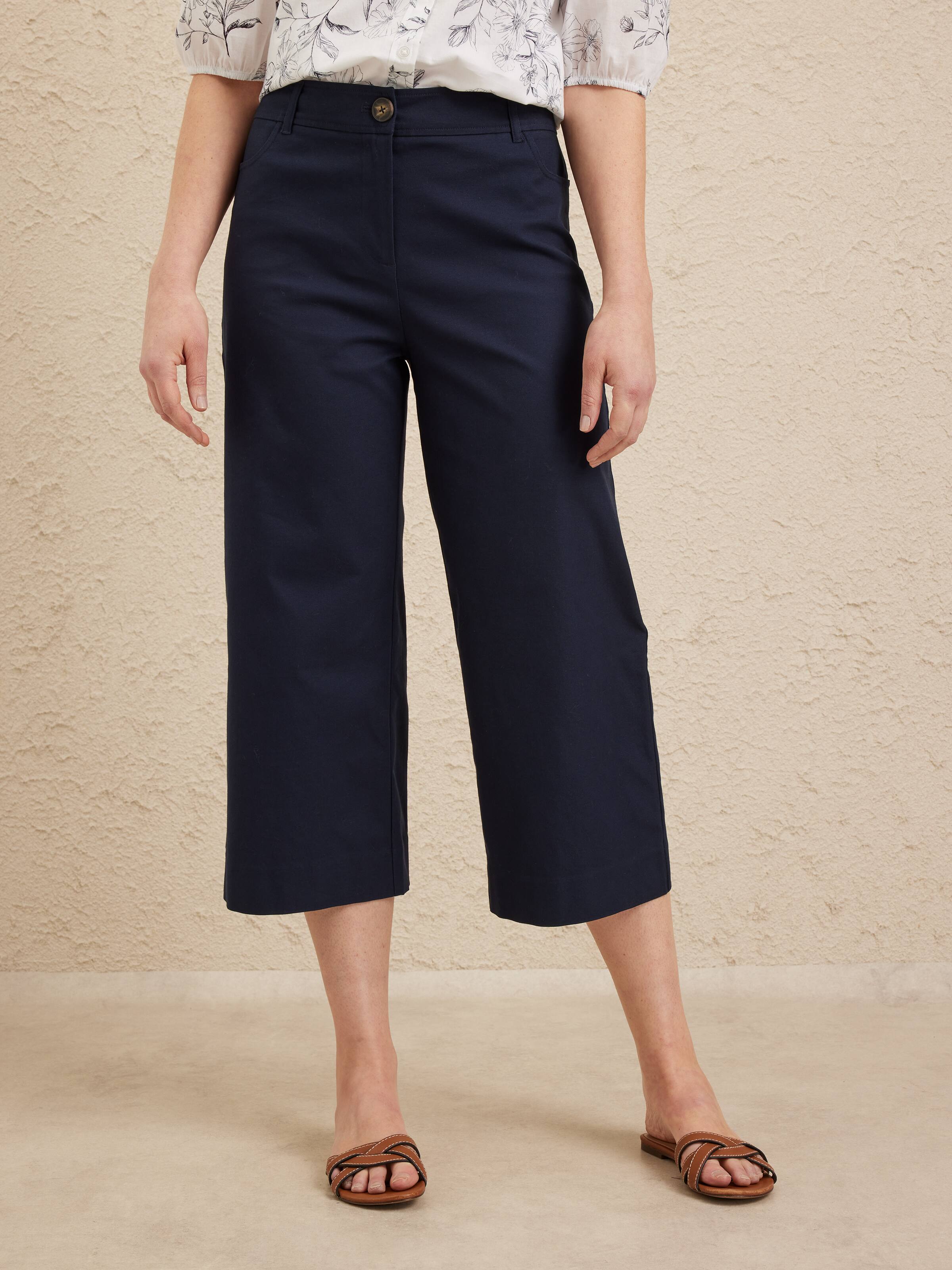 Oxford Wide Leg Crop Pant