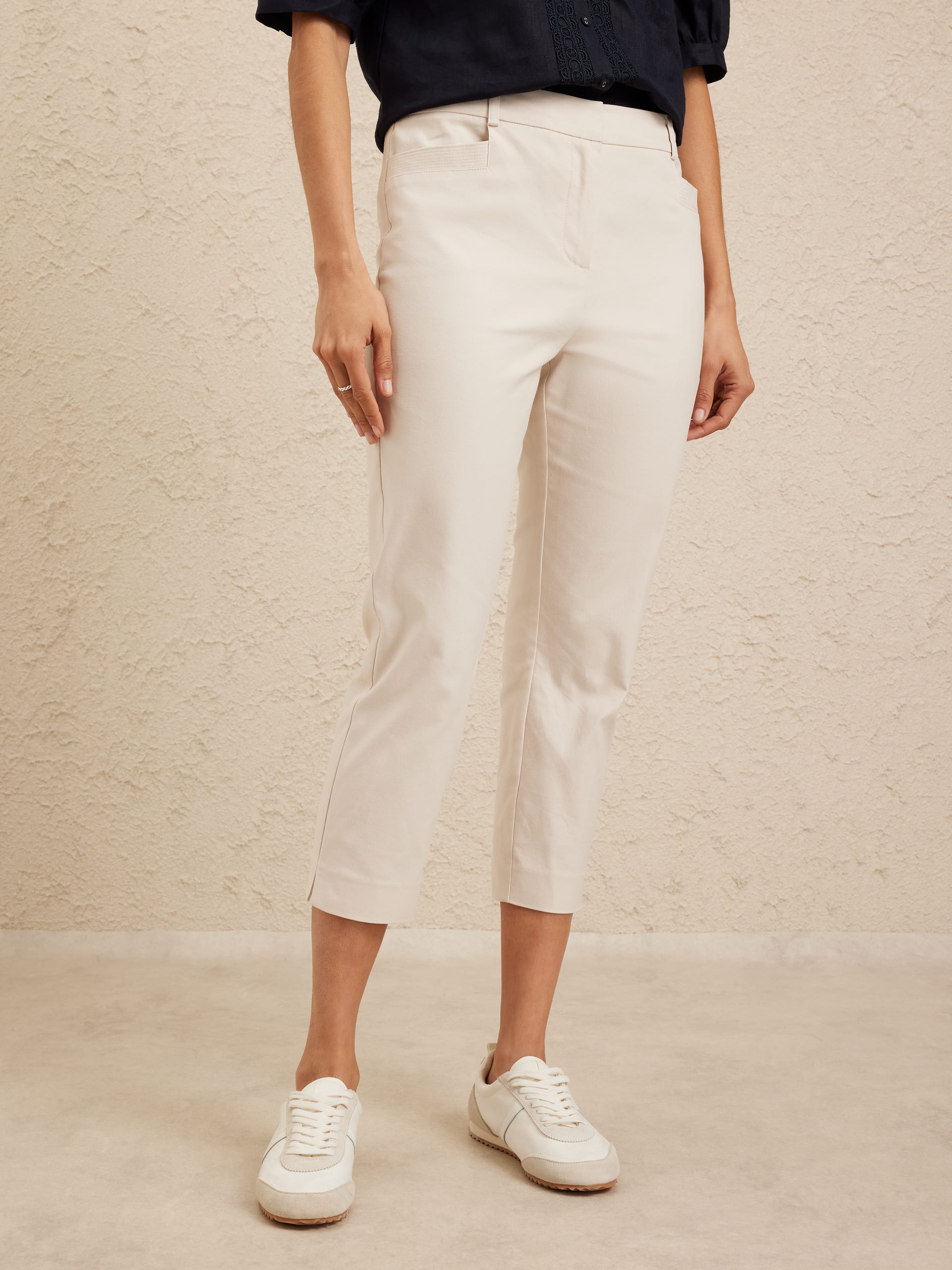 Oxford Capri Pant