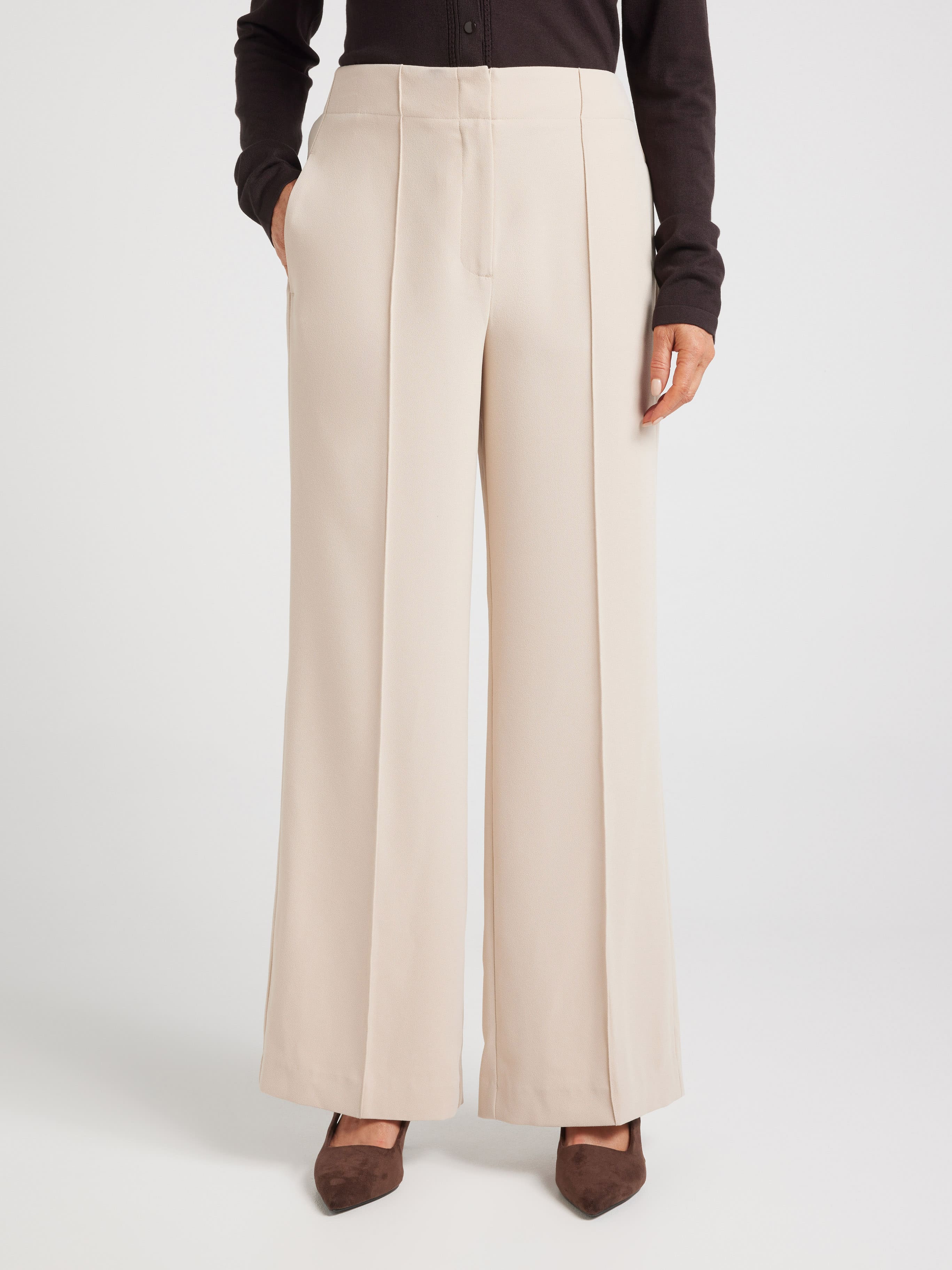 Kylie Crepe Wide Leg Pant