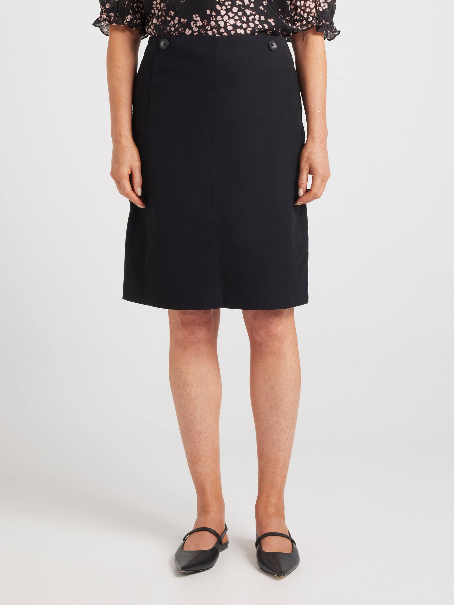 Kaya Oxford Skirt With Button Trim