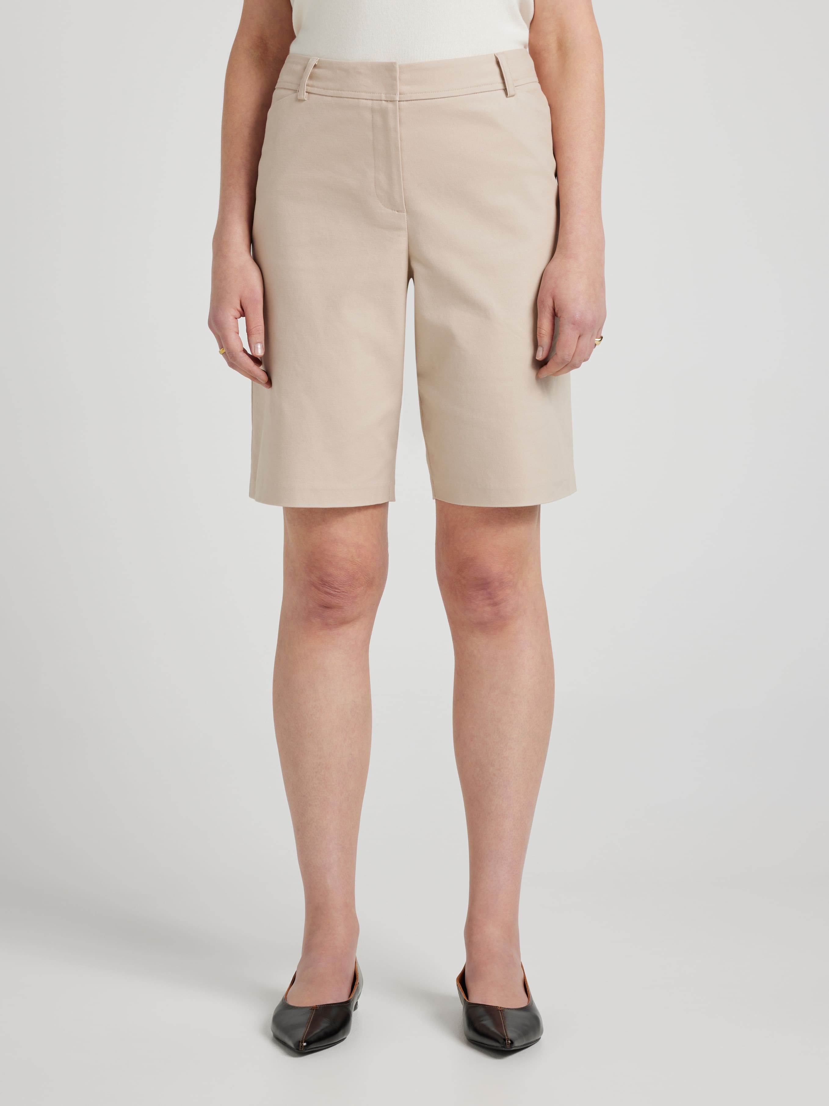 Natalie Oxford Cotton Short