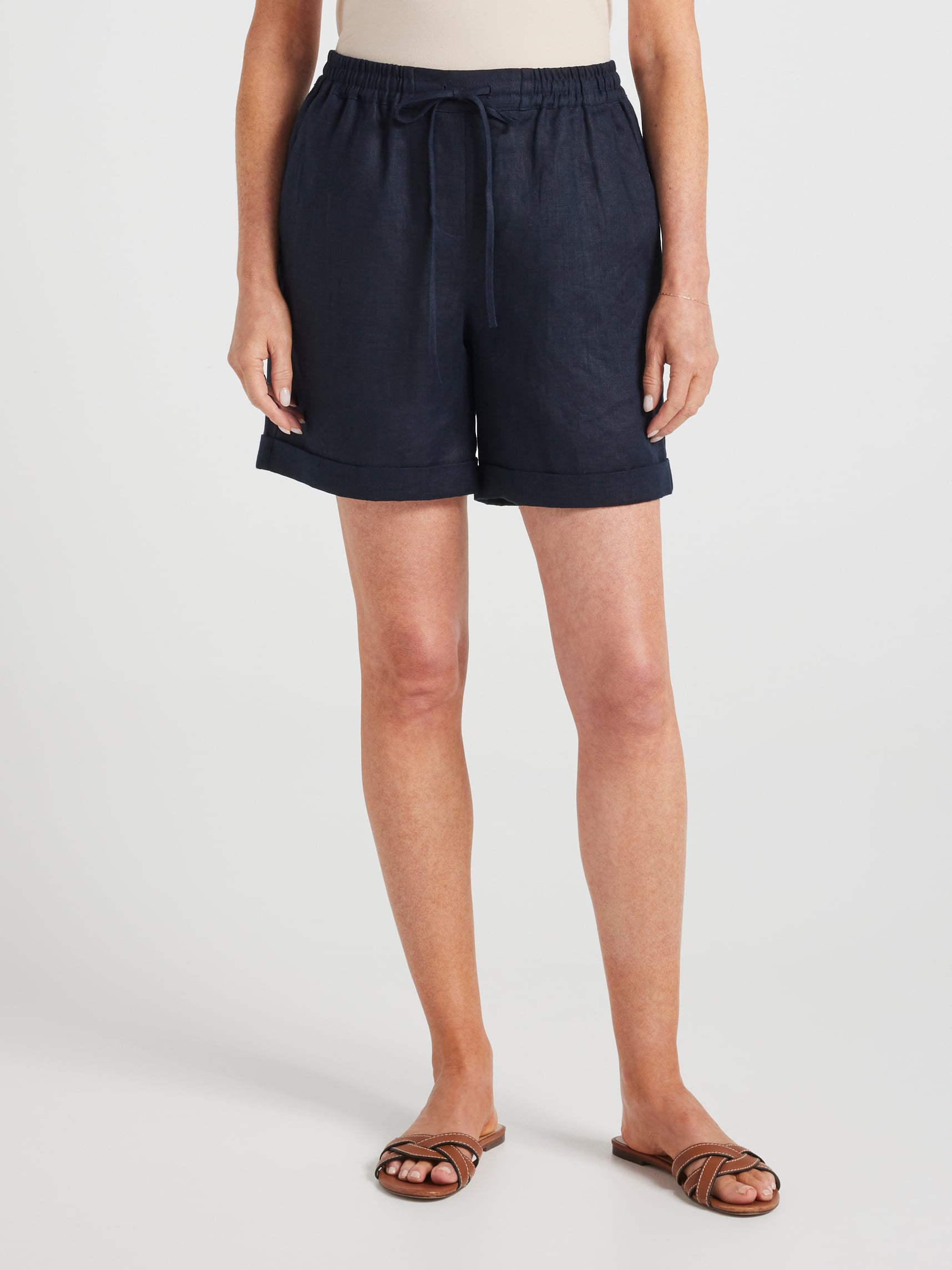 Lizzy Linen Cuffed Short