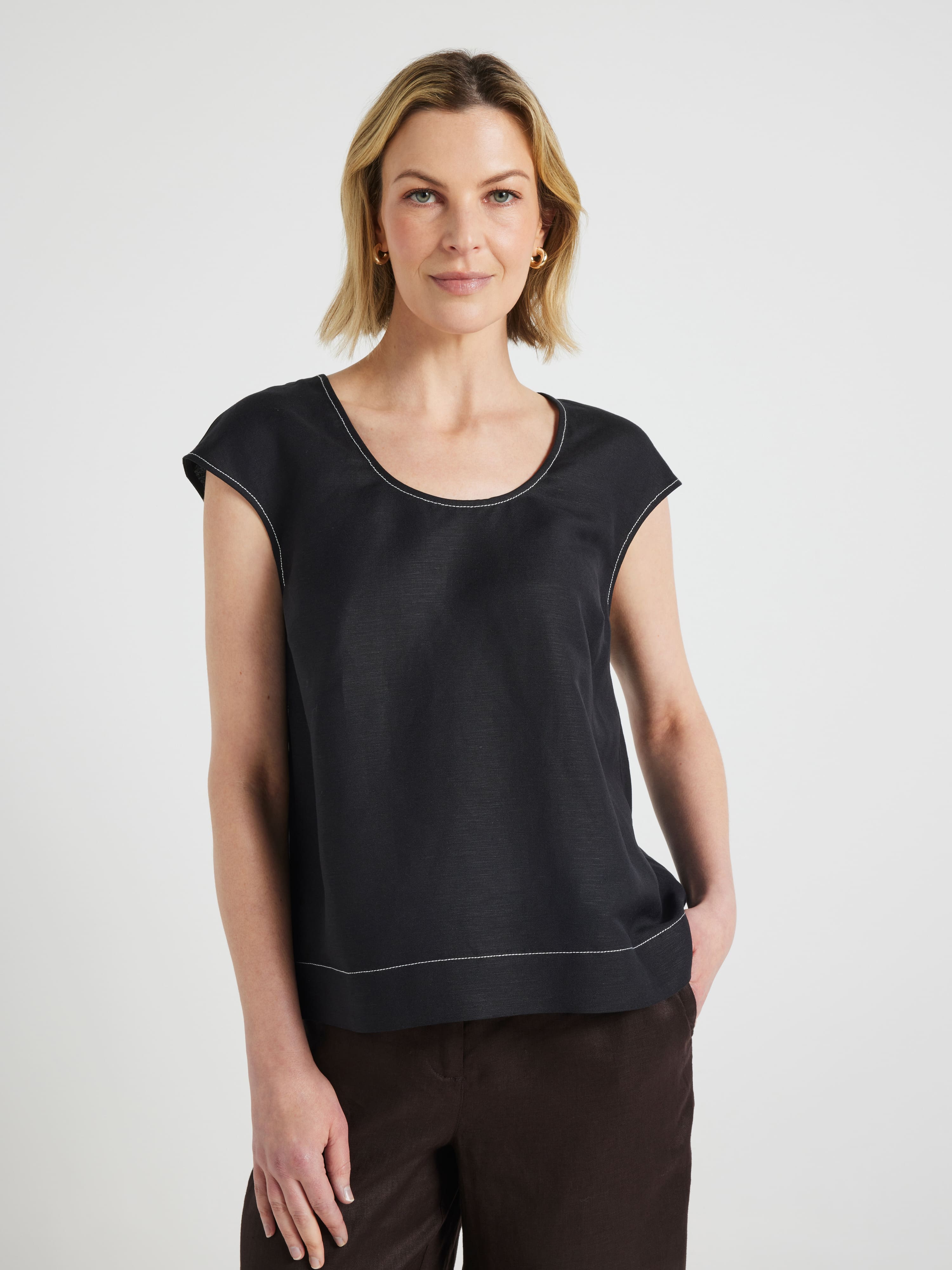 Lisa Linen Blend Top