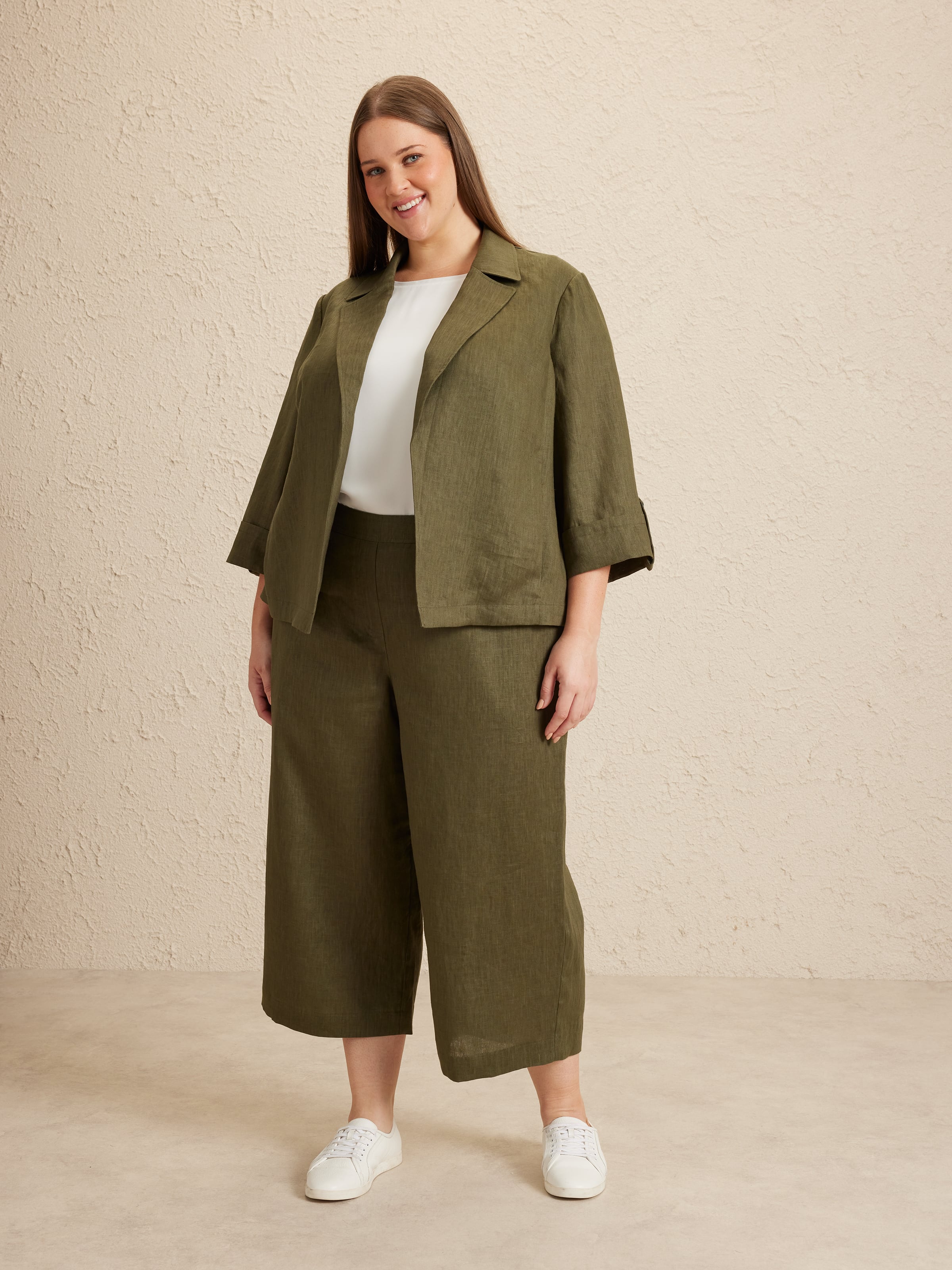 Curve Trixie Linen Jacket