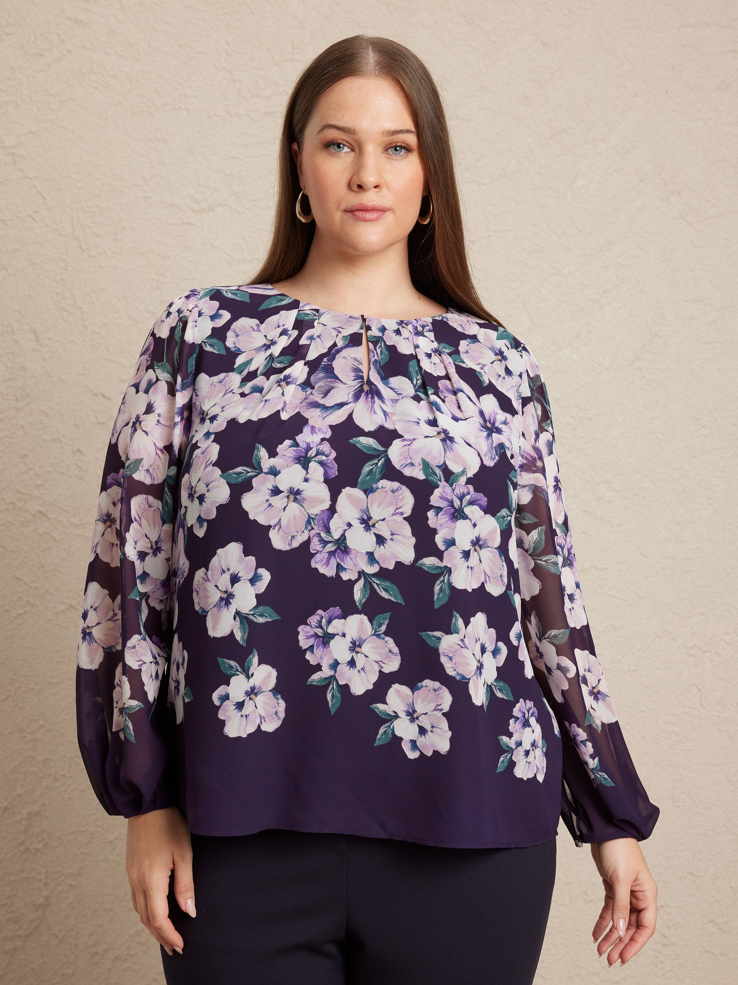 Curve Glinda Round Neck Back Button Blouse