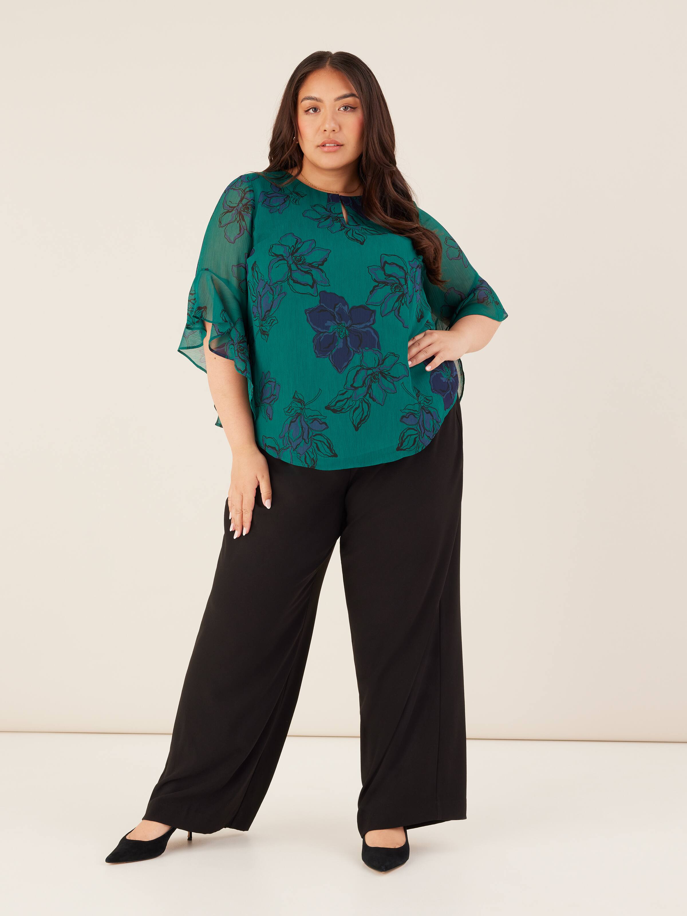 Shop Deals & Sale on Womens Plus Size Tops | JacquiE Curve