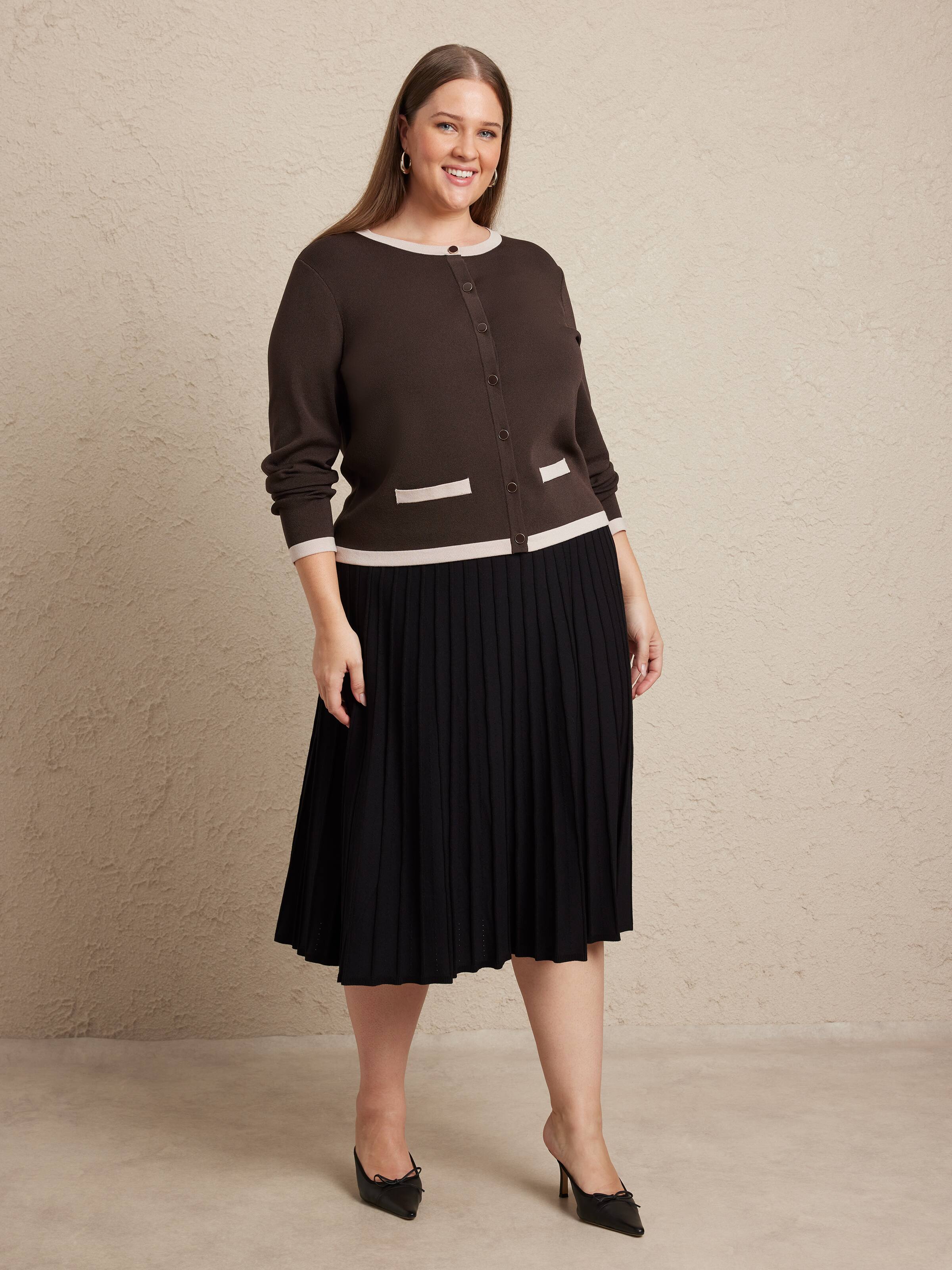 Curve Nola Cardi