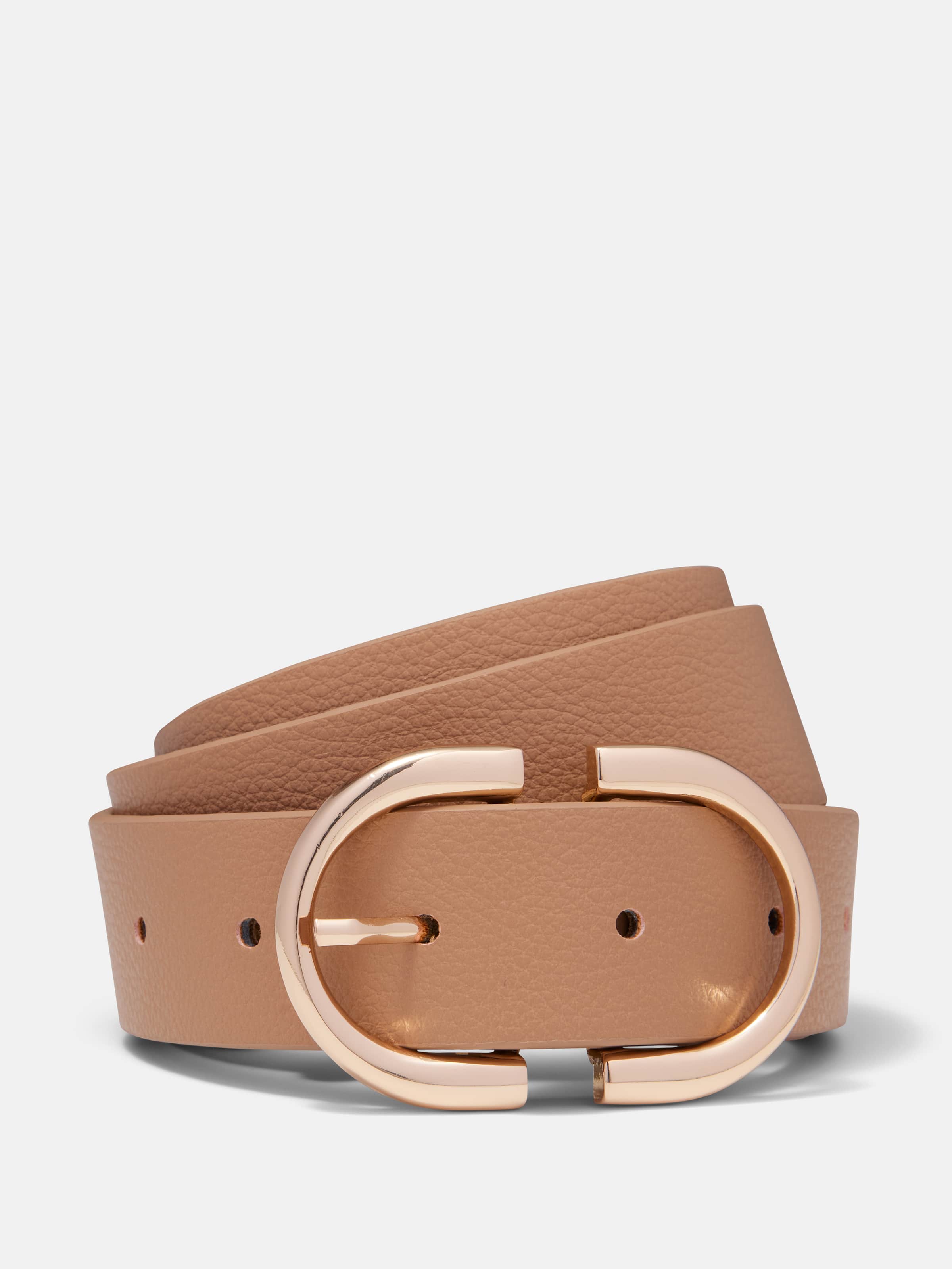 Curved Buckle Belt
