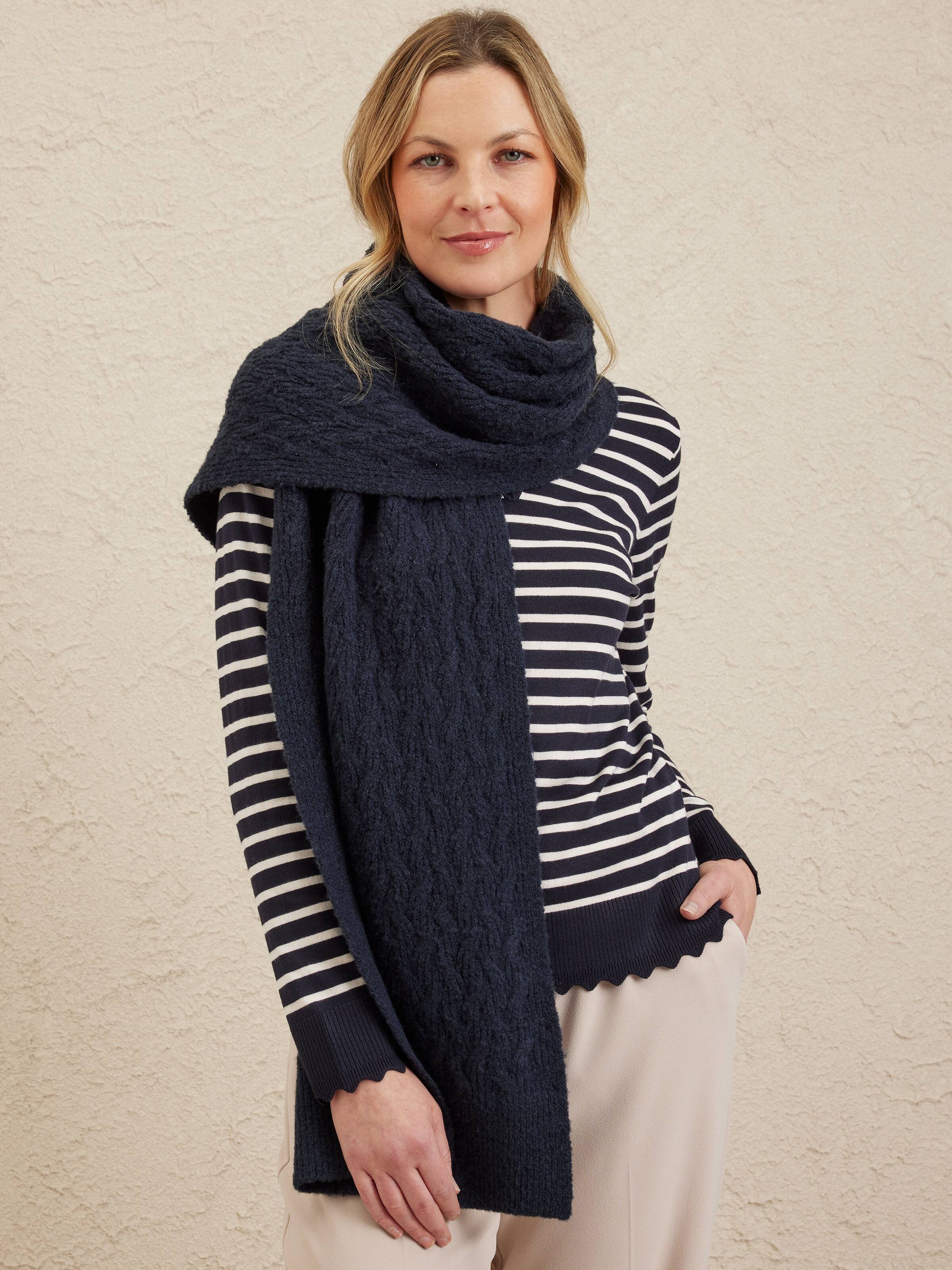 Scarlett Zig Zag Cable Scarf
