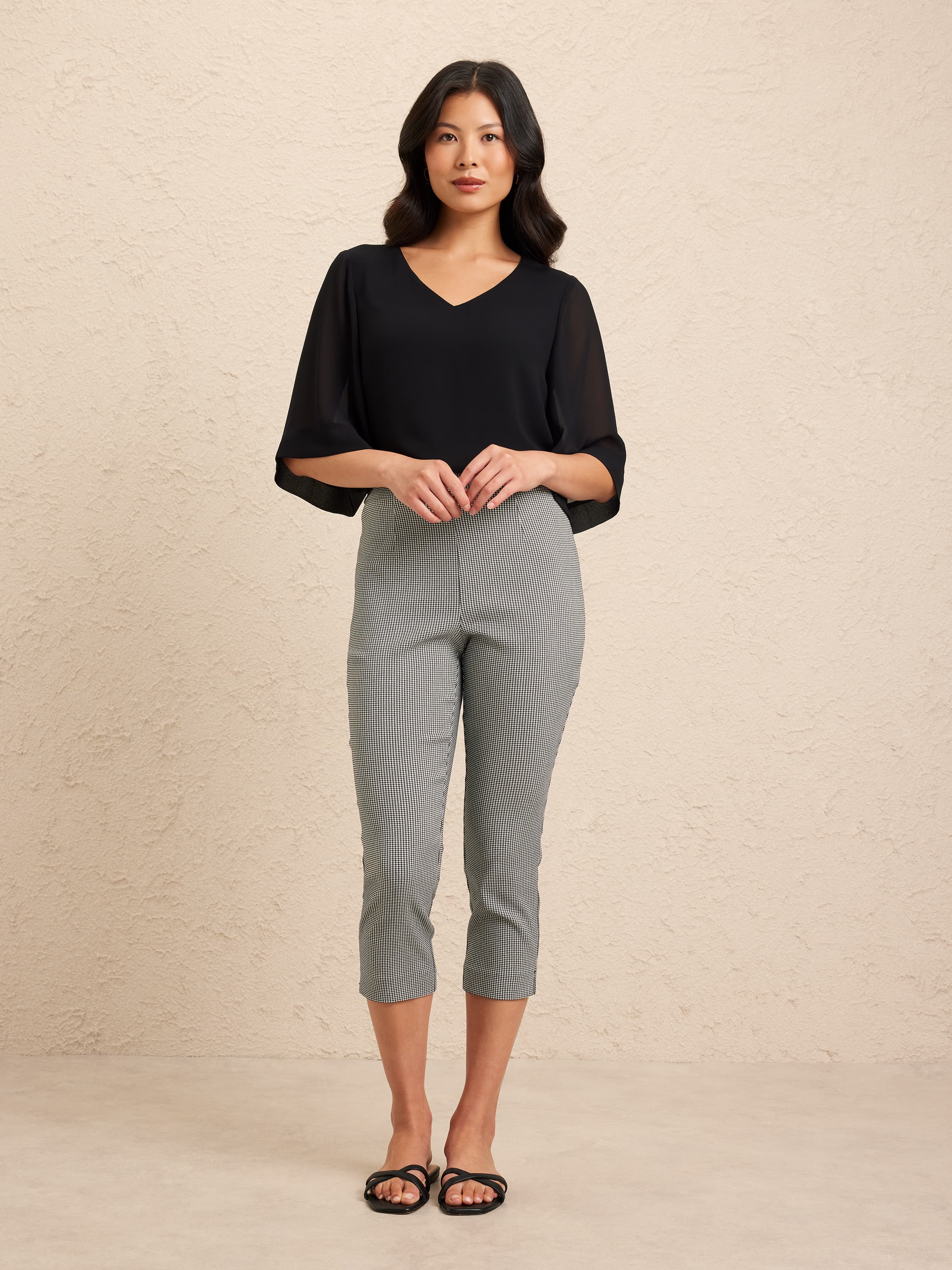 Bree Capri Bengaline Text Pant