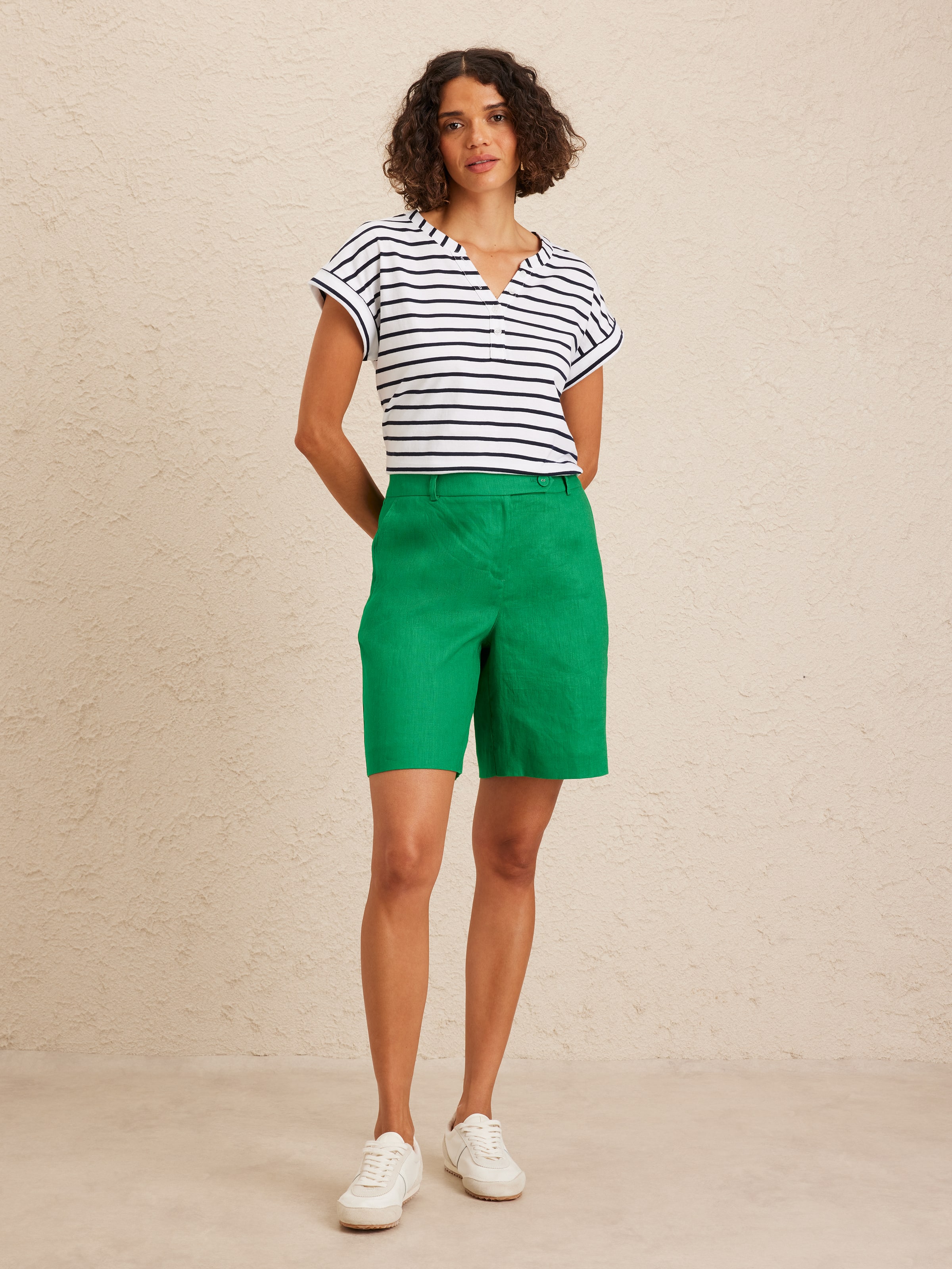 Maxine Notch Neck Tee