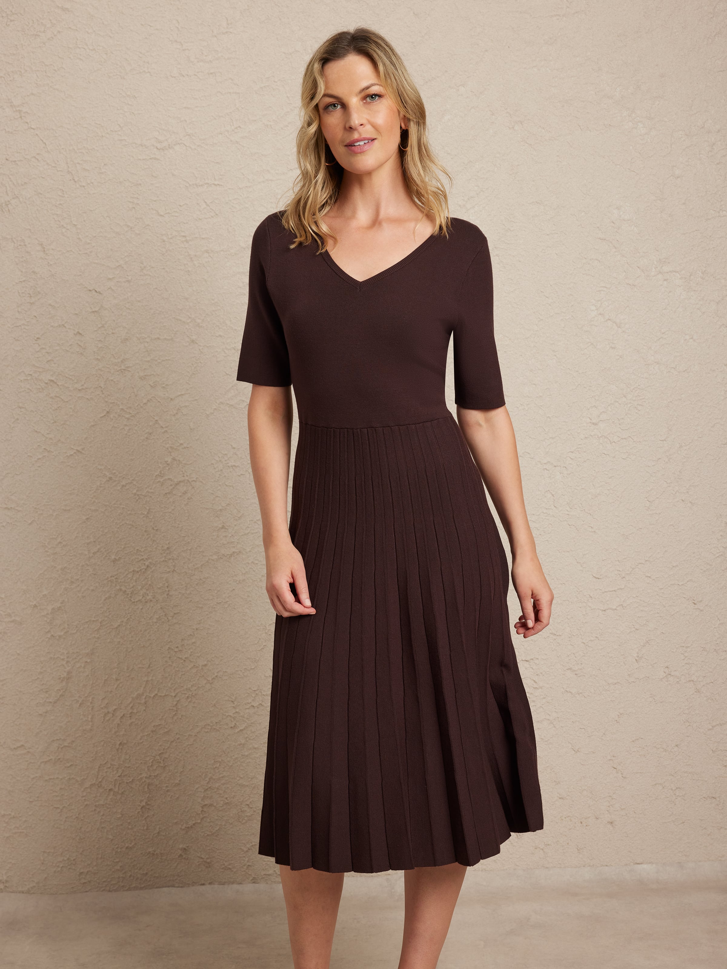 Womens Dresses Australia Shop Dresses Online at Jacqui E Womens Dresses Australia Shop Dresses Online at Jacqui E