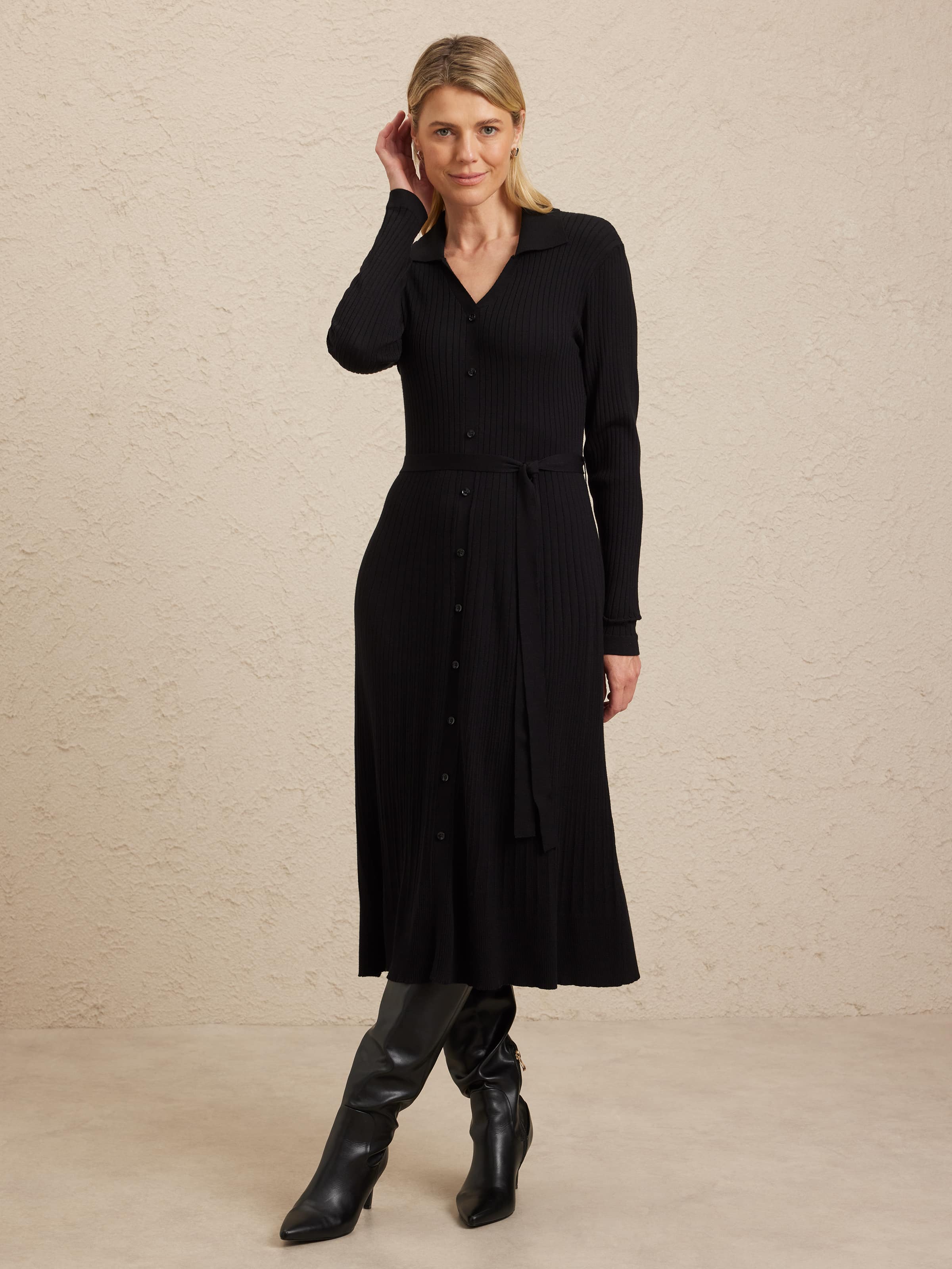 Cai Clrd Btn Thru Ls Knit Drs