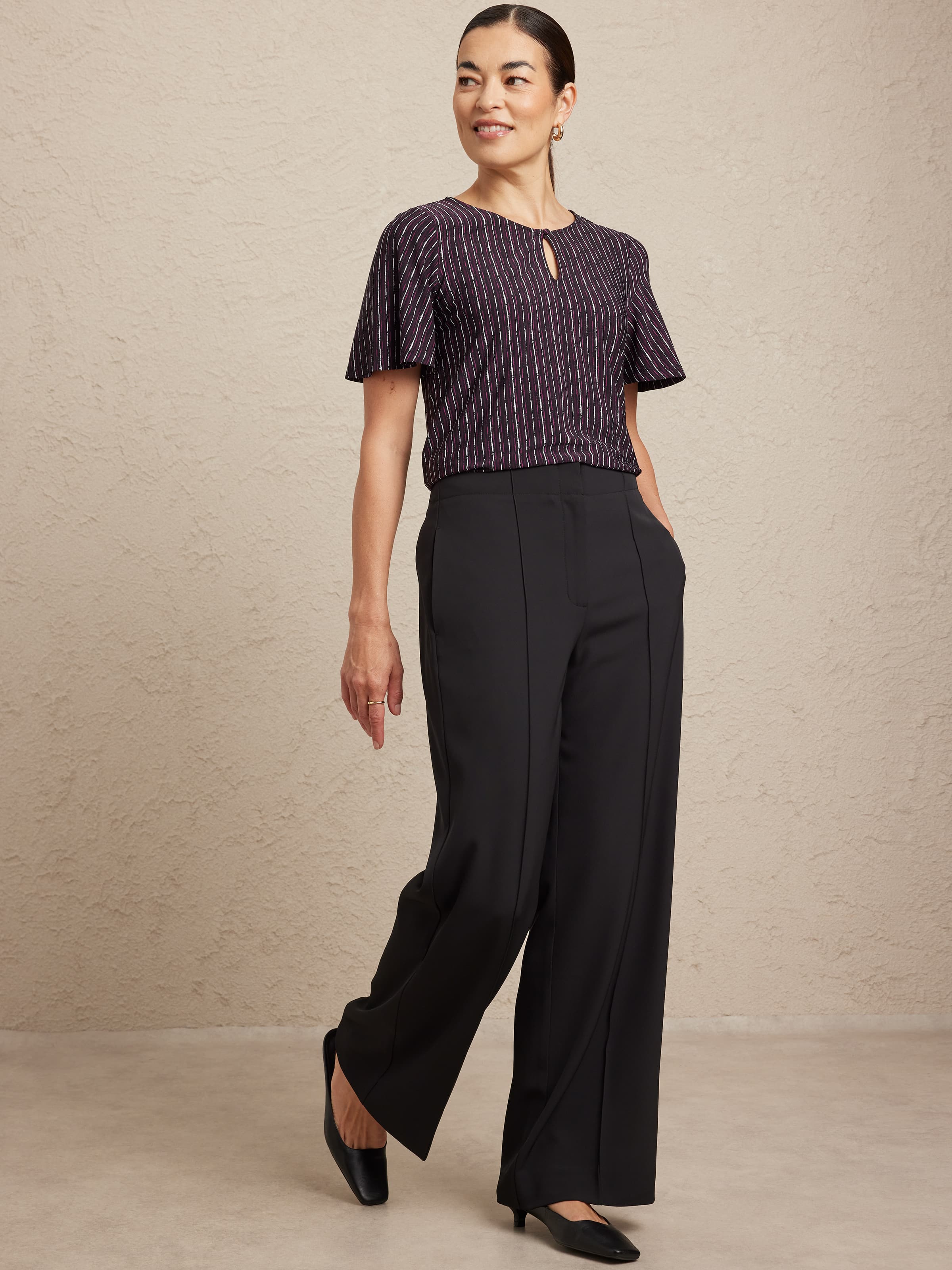 Sabita Jersey Keyhole Top