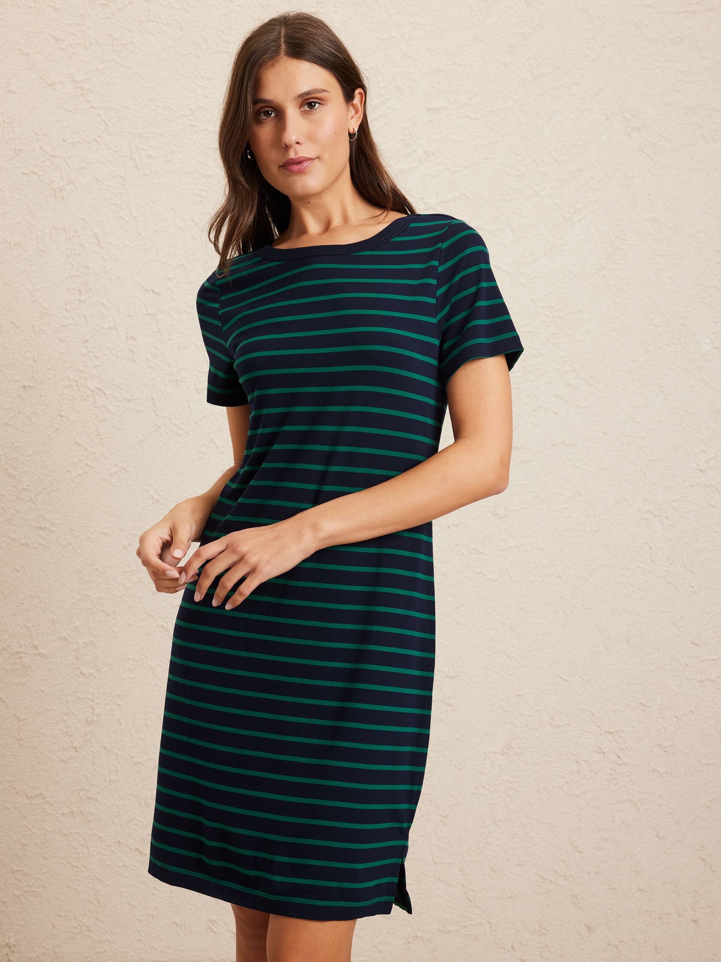 Nakita T-Shirt Dress