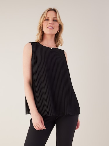 Amina Pleated Top                                                                                                               