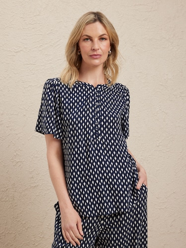 Aurelia Viscose Top                                                                                                             