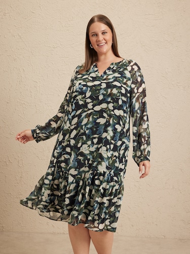 Curve Pauline Dress                                                                                                             