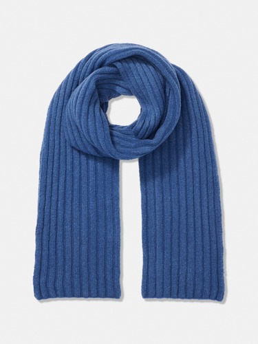 Rib Knit Scarf                                                                                                                  