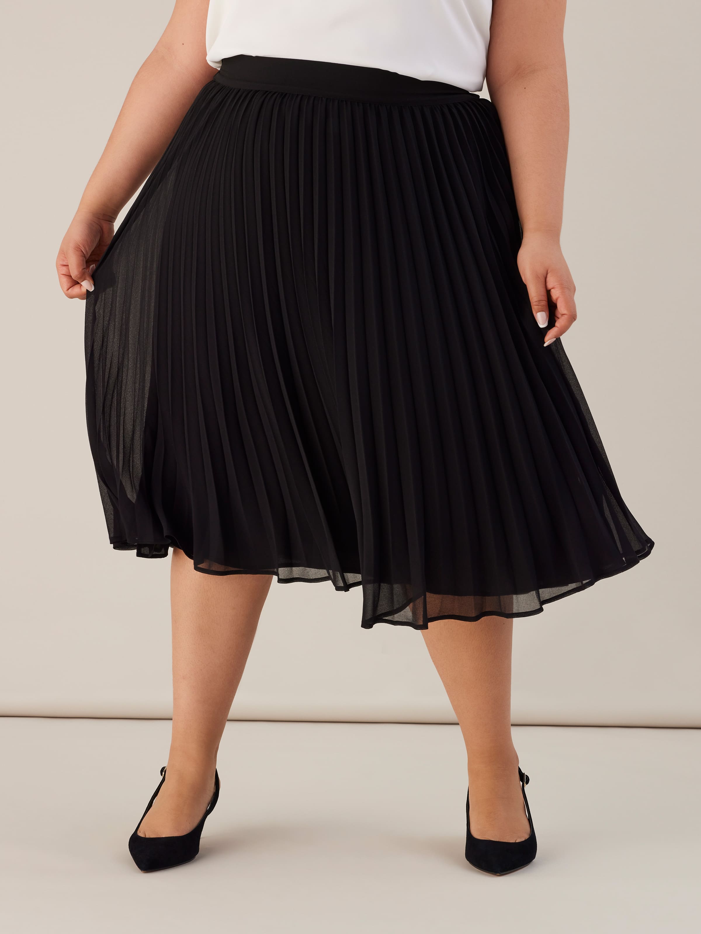 Curve Tori Pleated Skirt - JacquiE Online